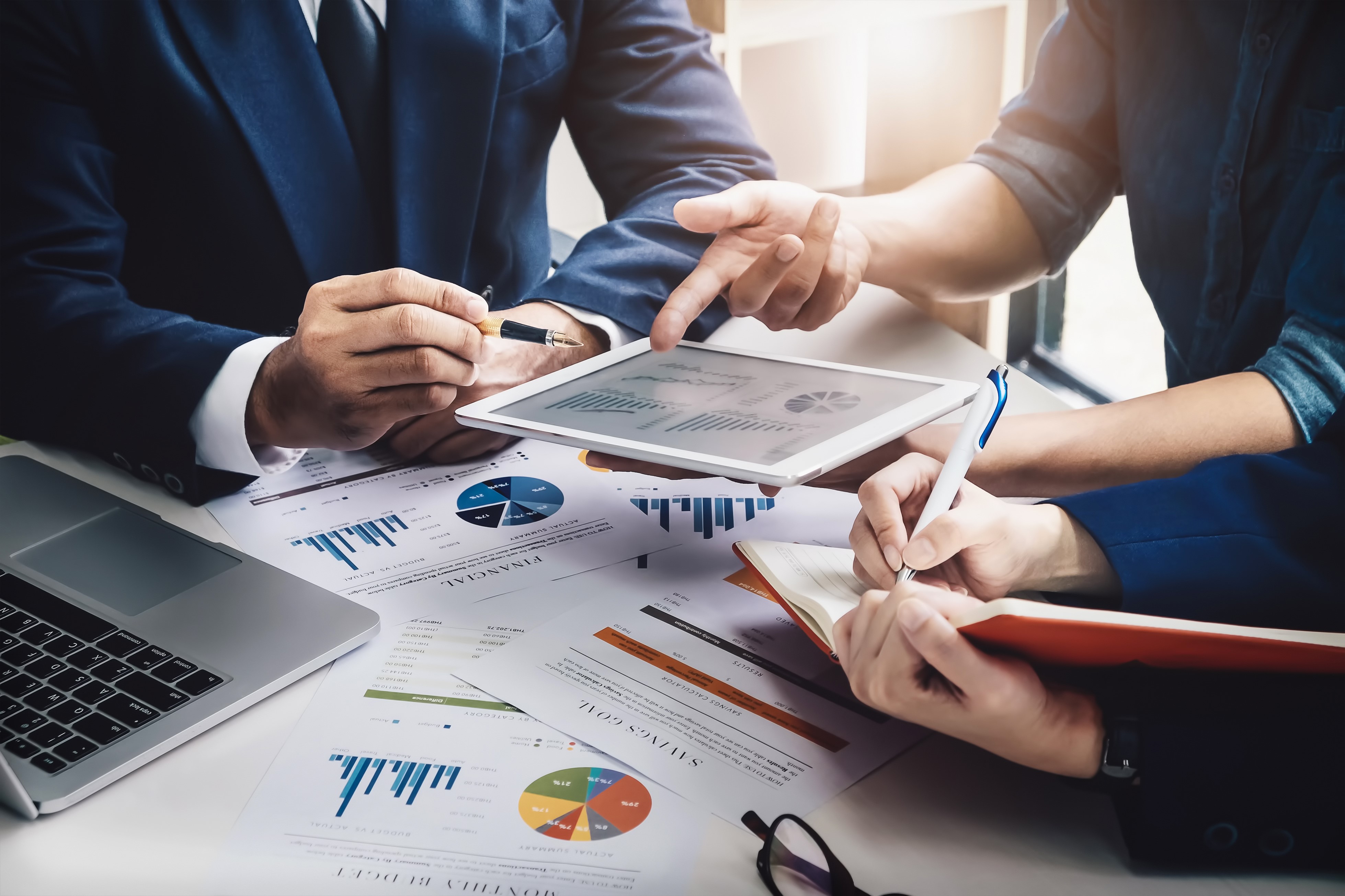 How much is the salary of a business administration graduate in Saudi Arabia