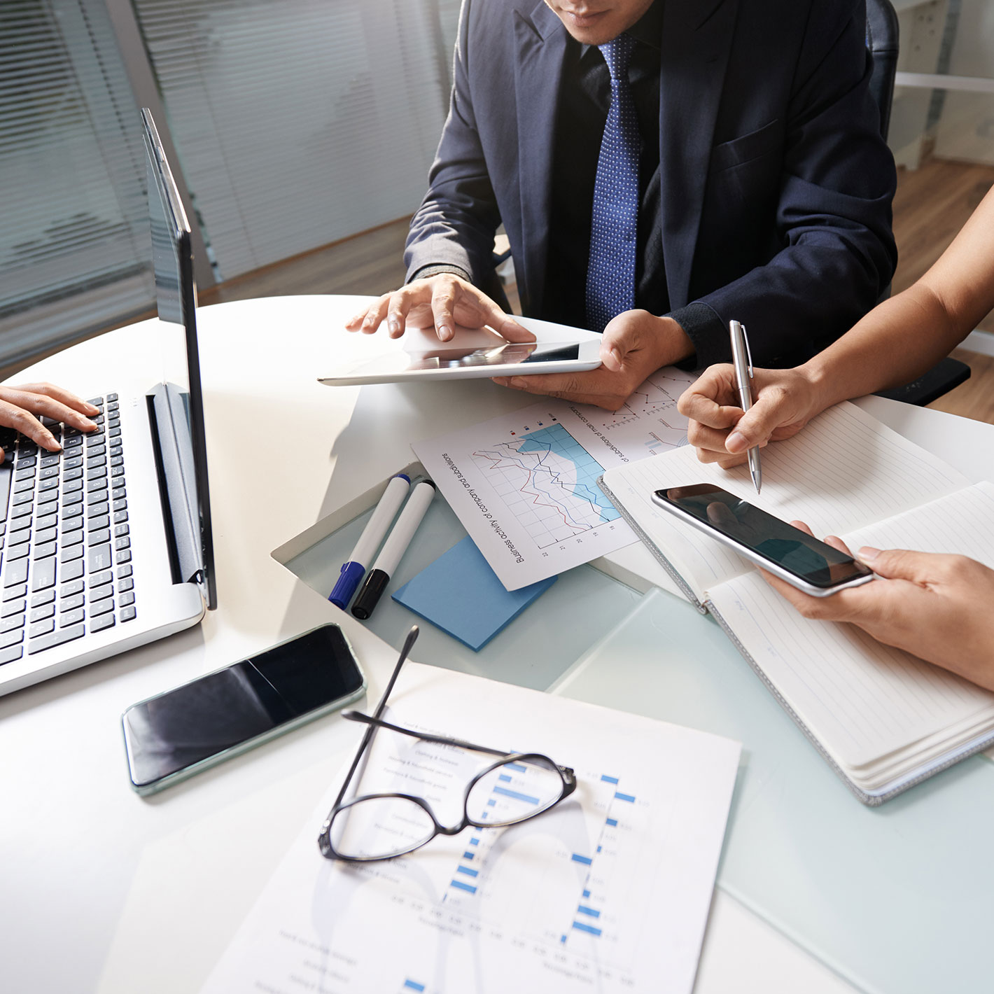 Distance Learning Diploma Institutes: Your Guide to Choosing the Best One to Develop Your Career